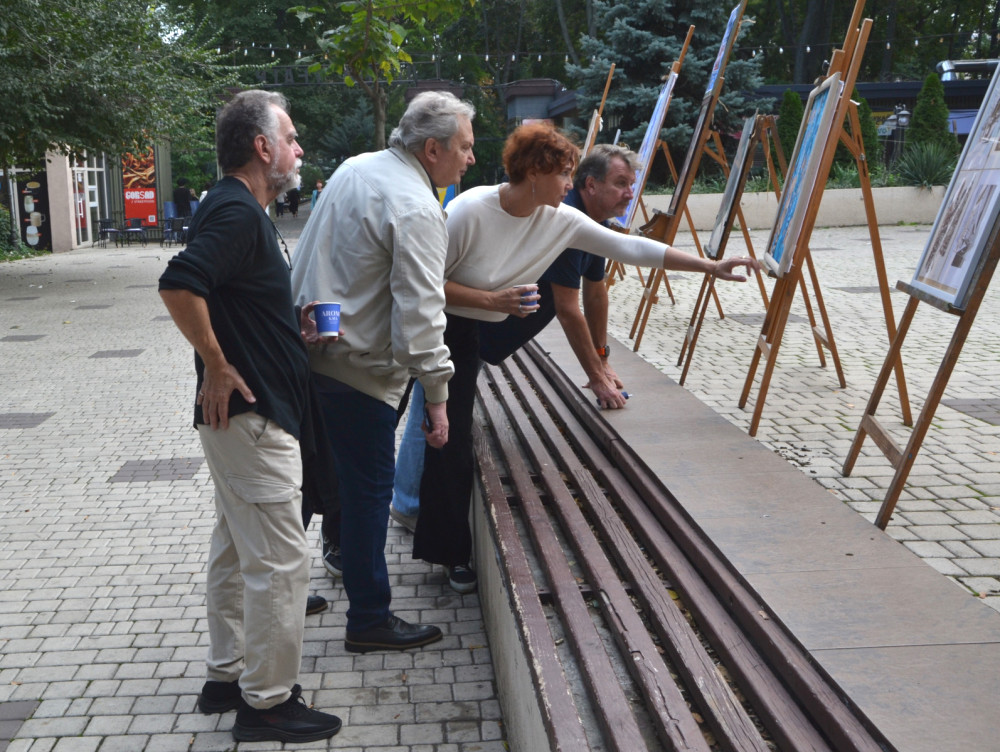 1940 image for slide