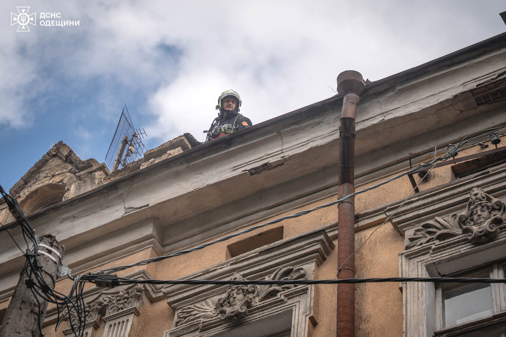 6011 image for slide