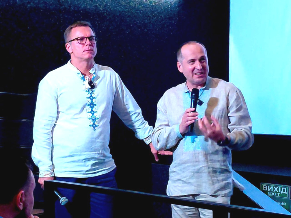 7082 image for slide